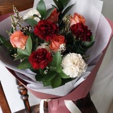 典雅沈穩橘紅花束_鮮花