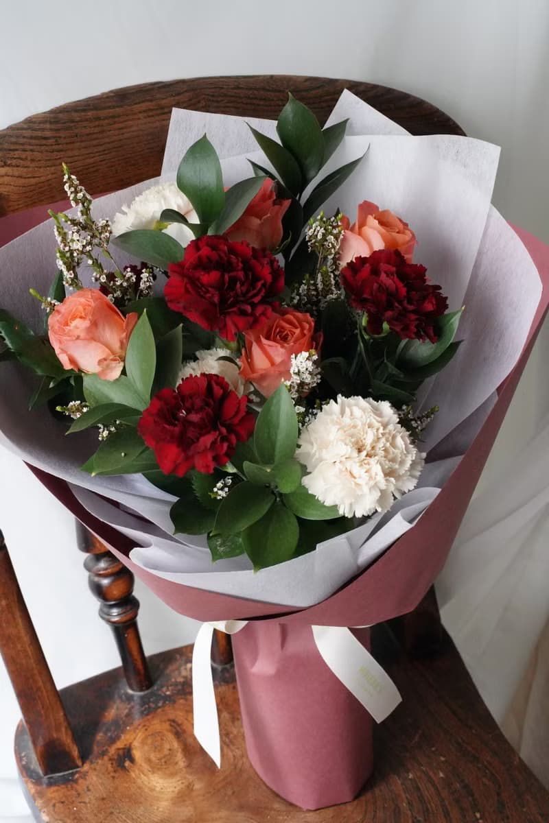 典雅沈穩橘紅花束_鮮花