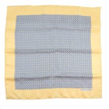 【日本直送】【HERMES】エルメス カレ42 鎖 シルク ベージュ レディース スカーフ【中古】A+ランク