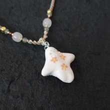 原創手工陶瓷項鏈擁抱抽象可愛串珠配飾小眾吊墜獨特設計飾品禮物