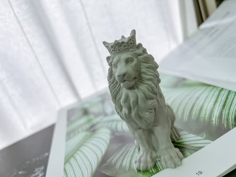 【居家擺飾】香氛造型擴香石- 霸氣皇冠獅子