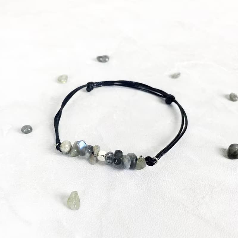 |誕生石碎石系列|4~6月 白水晶 東陵玉 灰月光 (皮繩x手鍊x手工)