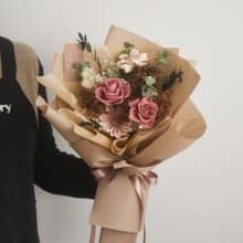 /復古玫瑰花束/求婚花束 七夕 教師節 玫瑰 滿天星 棉花 生日