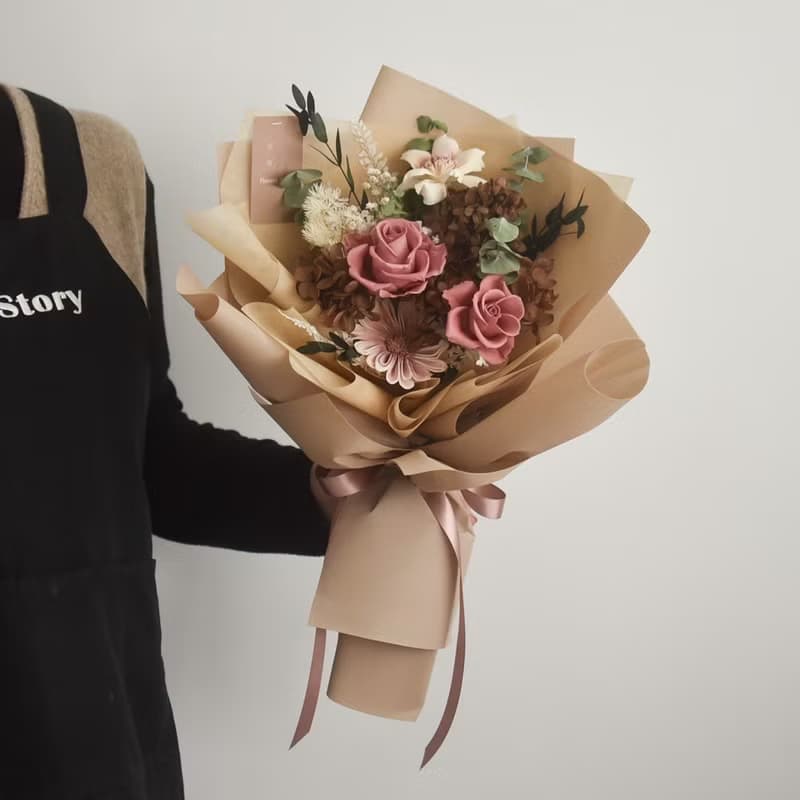 /復古玫瑰花束/求婚花束 七夕 教師節 玫瑰 滿天星 棉花 生日