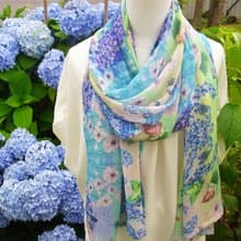 【Beautiful fountain &flower-colored butterflies】シフォン　ストール　スカーフ　母の日　誕生日プレゼント