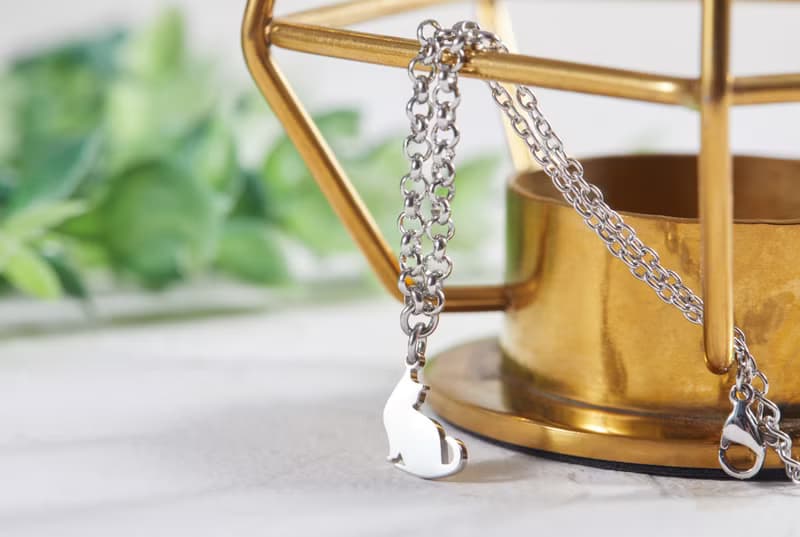 回頭的貓手鍊 -貓咪背影系列- 抗敏醫療鋼