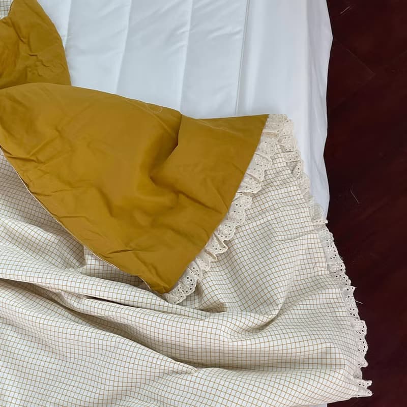 Soso comforter set (yellow)