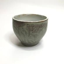 曾永鴻  灰釉刻花杯
