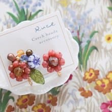 春意盎然的實り花束 / 捷克珠飾 ( 耳環 / 耳夾 )