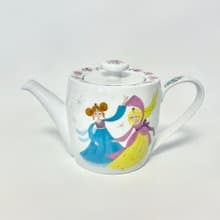 バラとダンシングプリンセスのティーポット