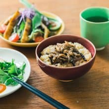 KOGA 許家陶器品 陶質圓形飯碗 (協興紅)