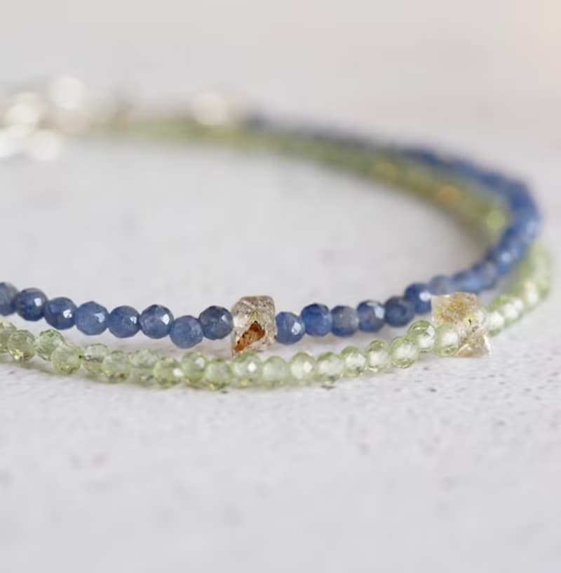 オイルインクォーツとペリドットのブレスレット【誕生石】