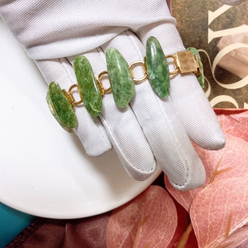 【西洋古董飾品】厚天然玉石原石 錶扣連續鏈圈 手鍊 手環