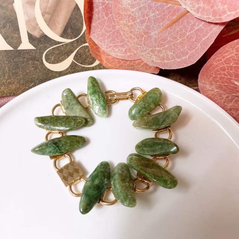 【西洋古董飾品】厚天然玉石原石 錶扣連續鏈圈 手鍊 手環