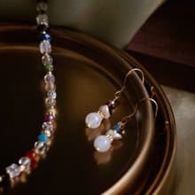 永恆的淚珠 l 藍晶白月光珍珠耳勾式耳環 E0029