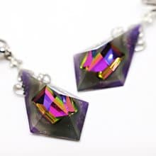 鋭角ピラミッドユラユラピアス(カキツバタ)