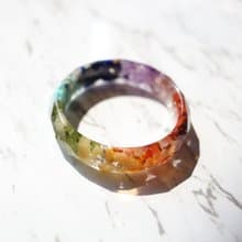 【母親節禮物】彩虹七脈輪奧剛菱面寬面手環-水晶療癒開智慧開運
