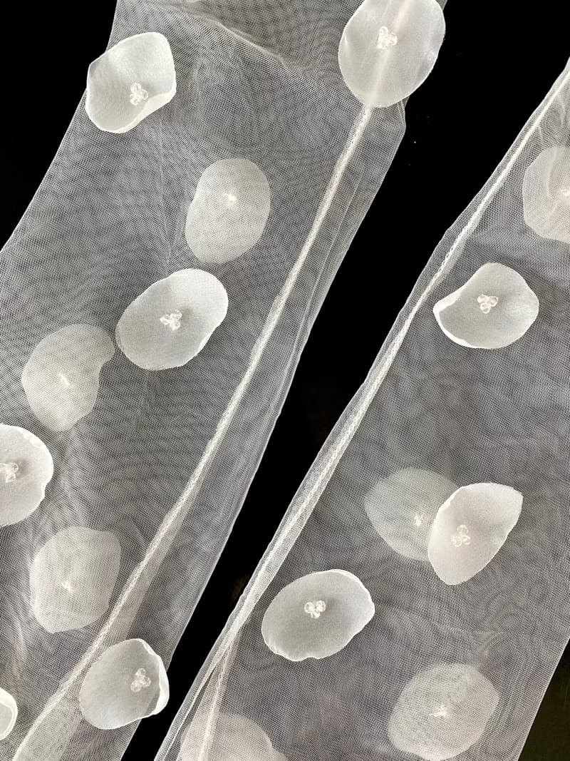Organdy Crystal Gloves