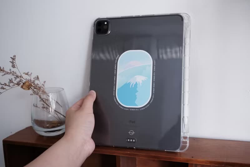 機艙窗外的富士山 防摔IPAD保護套 附筆槽位