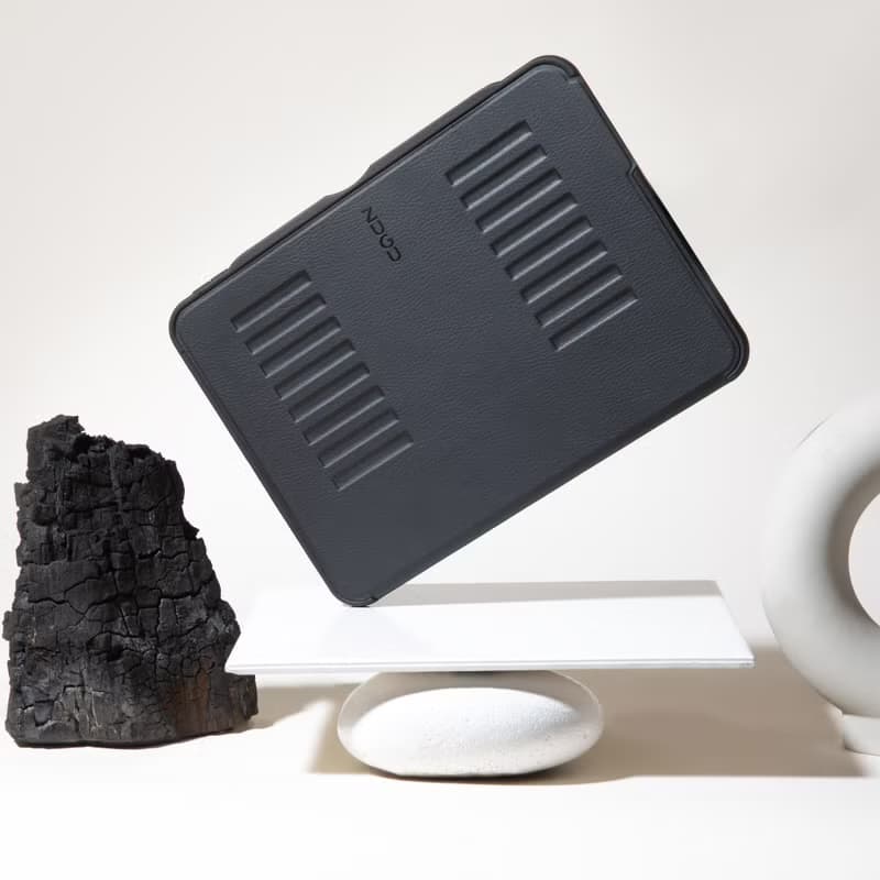 ZUGU iPad case 超薄防震保護殼 - 11吋經典黑