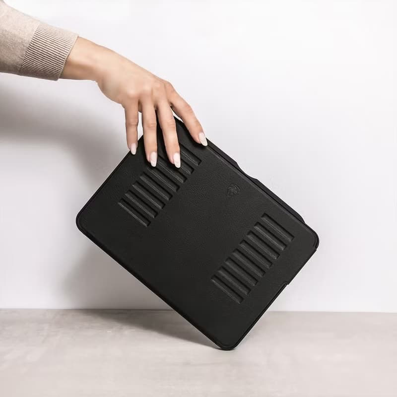 ZUGU iPad case 超薄防震保護殼 - 11吋經典黑