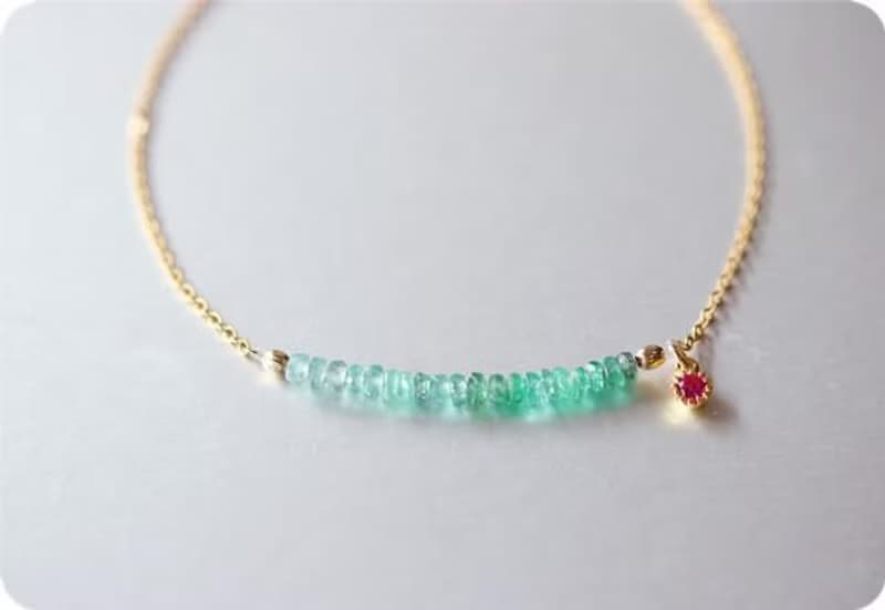 グラデーション エメラルドのブレスレット  5月誕生石 14KGFバージョン