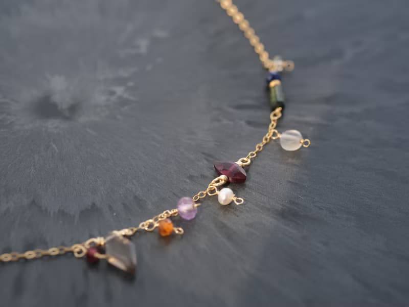 hátíð bracelet 天然石チェーンブレスレット　スモーキークォーツ ガーネット ラピスラズリ トルマリン　クリスマス　贈り物　プレゼント　ギフト