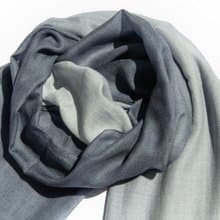 喀什米爾Cashmere/羊絨圍巾/純羊毛圍巾披巾/戒指絨披肩-灰色漸層