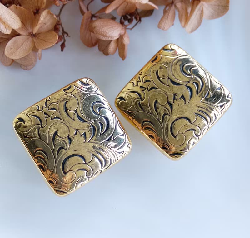 Vintage Jewelry 西洋古董飾品 花草壓紋  夾式耳環