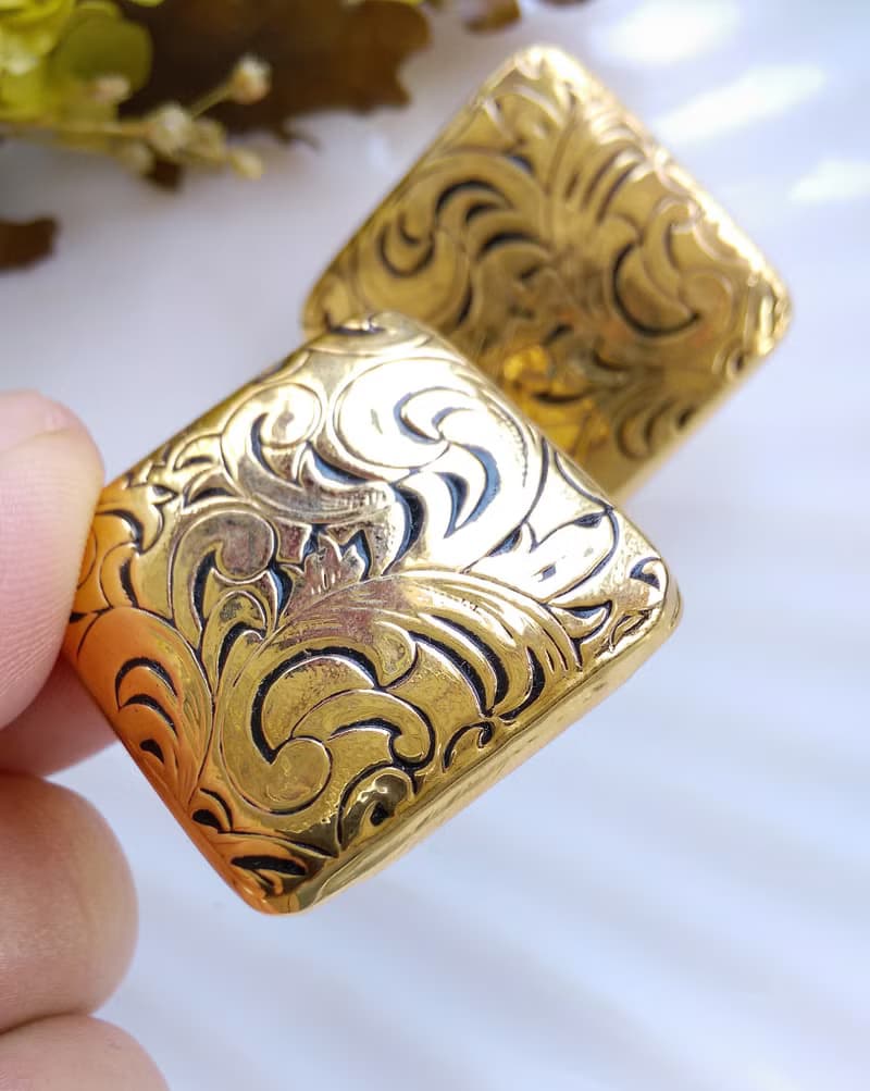 Vintage Jewelry 西洋古董飾品 花草壓紋  夾式耳環