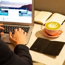 SACA　經典編織紋護照夾