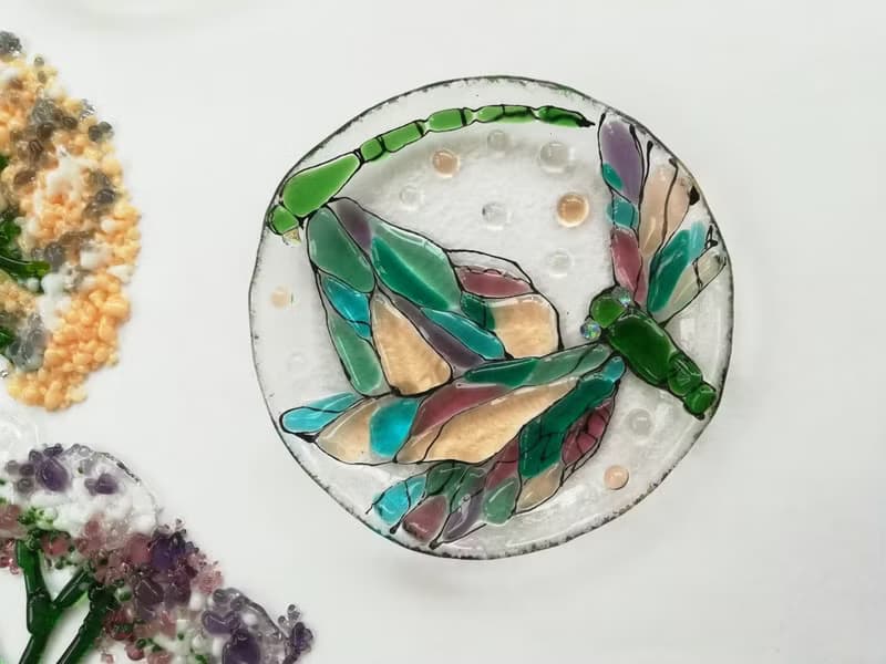 Set of 2 small decorative plates with dragonfly - Fused glass bowl