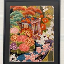 品番114　刺繍着物 和モダン 和風インテリア 御所車 流水柄 プレゼント 結婚祝 新築祝 長寿祝 縁起物 額装インテリア