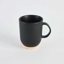 KOGA 許家陶器品 陶質馬克杯 (尖山黑)