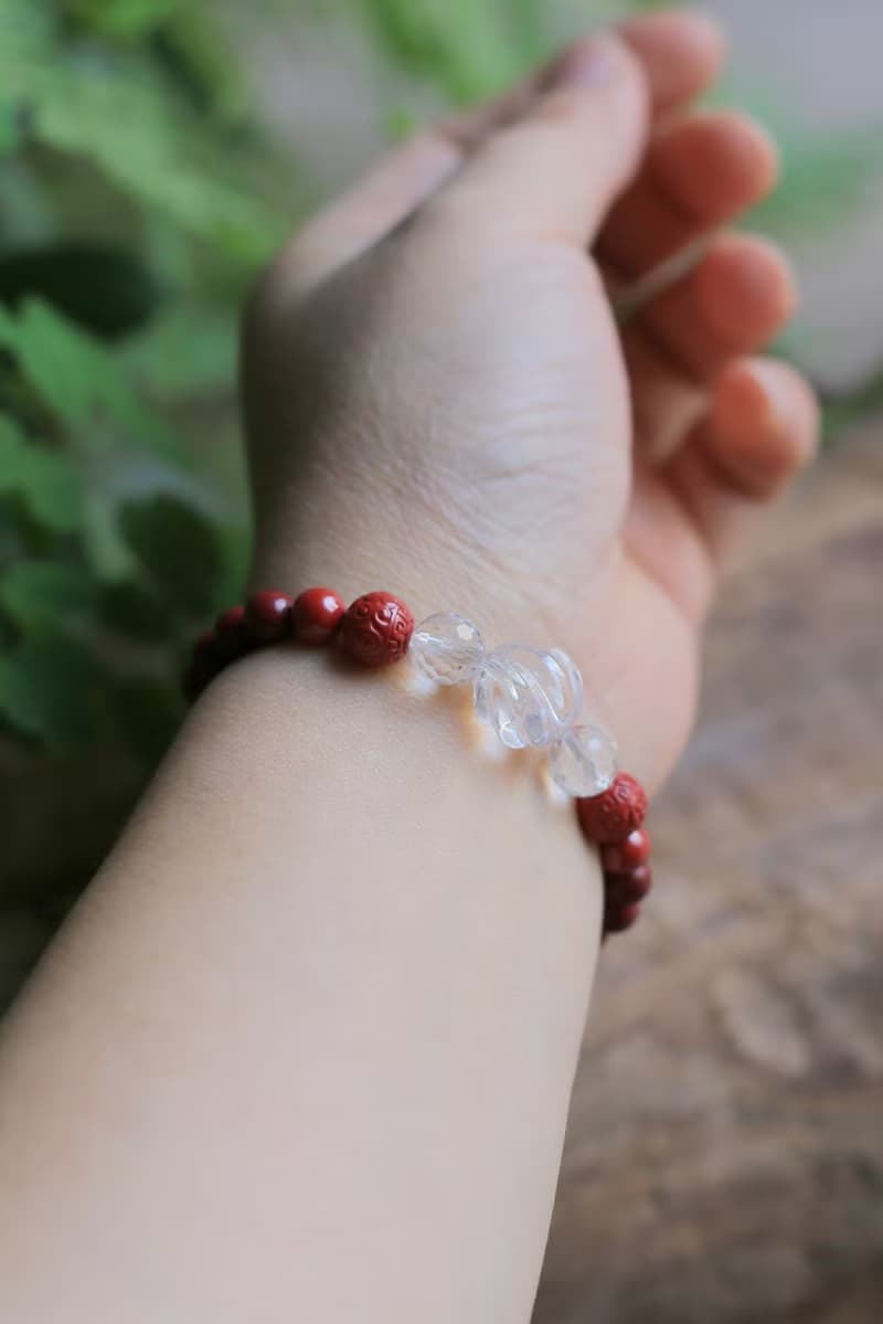 春秋手作 | 高含量硃砂+水晶 手鏈 | 本命年 情侶款