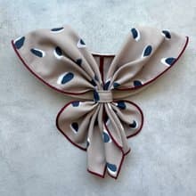 像圍巾一樣的圍嘴 STAIF Moda Beige Bordeaux