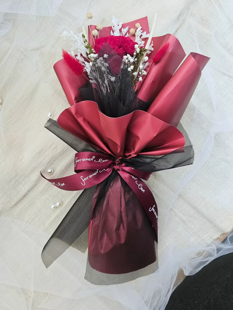 母親節花束紅色康乃馨永生花