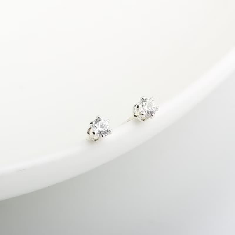 【Angel & Me】迷你 皇冠 3mm 瑞士單鑽 鑽石 s925 純銀耳環 耳夾