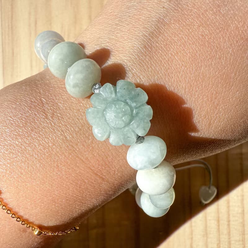 手工編織翡翠手鍊 — 翡翠花影