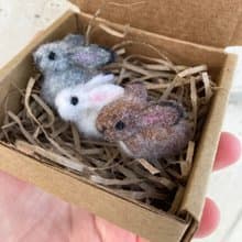 玩具屋的微型兔子兔子羊毛微型野兔童話花園針氈