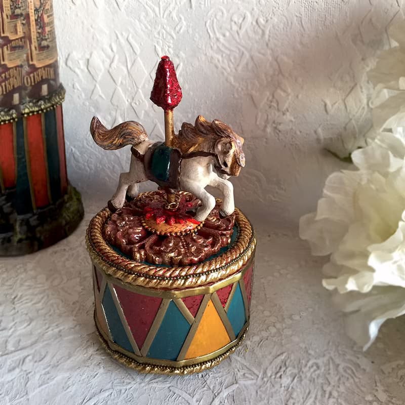Blue jewelry box Carousel,Treasure box,Bright jewelry storage,Christmas Caskets
