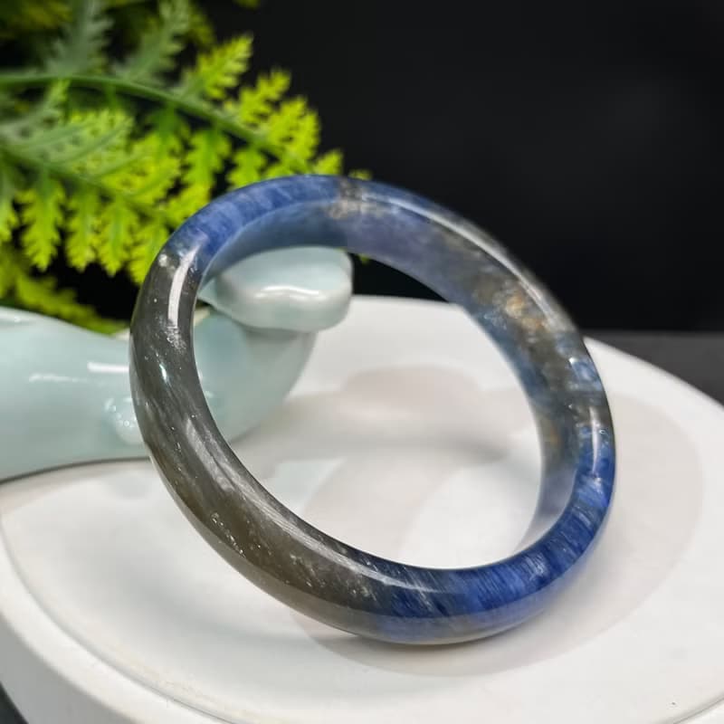 高品質 龍鱗雲母藍晶石手鐲 63+MM 冰透星光閃片 凈化負能量 平和