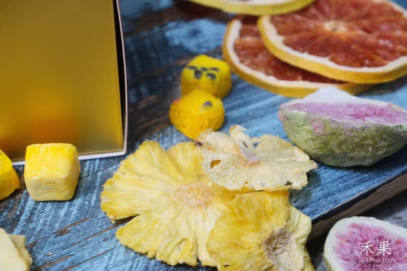 蛇年旺財果乾禮盒(內含4包果乾)