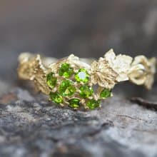14k gold ring with tsavorites
