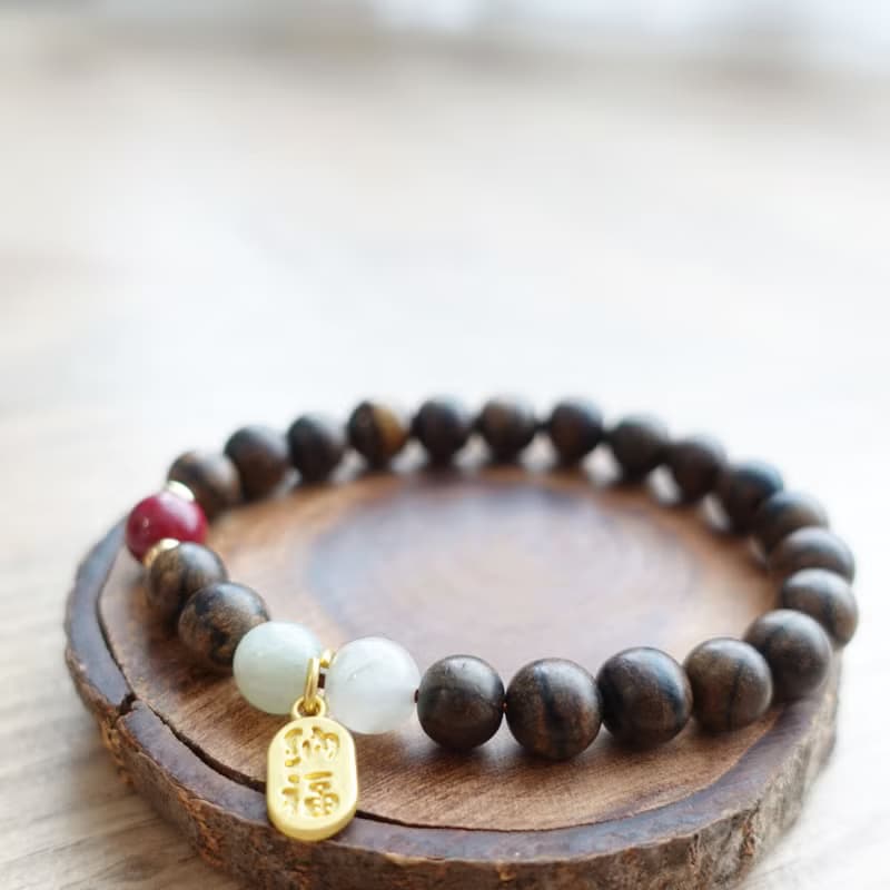 腕間生香 悠然神韻 沉香 天山翠 虎眼石 中式現代的結合 手鍊