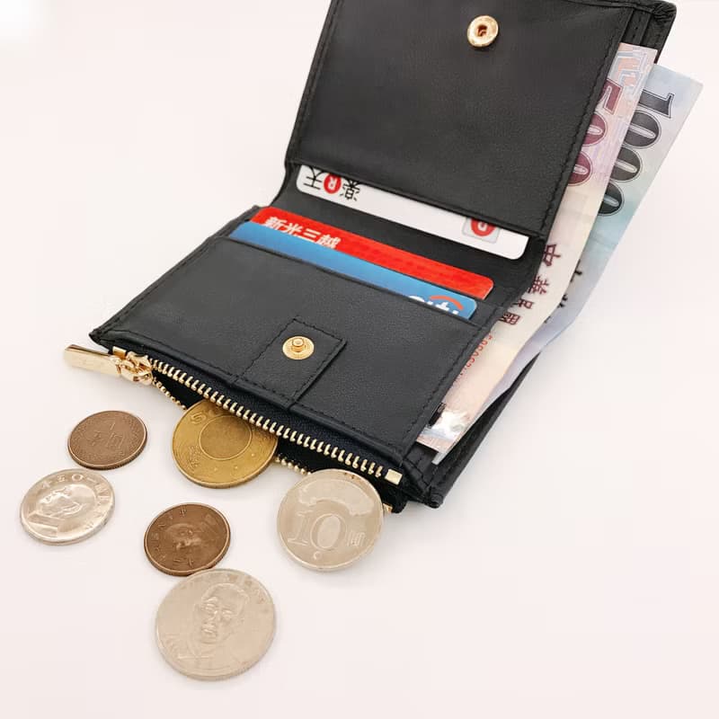 【La Fede】RFID防盜小牛皮扣式短夾