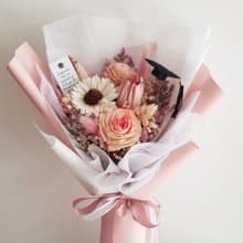 蓪草向日葵+鬱金香乾燥花束|畢業 生日 慶祝 學士帽| 粉黃藍