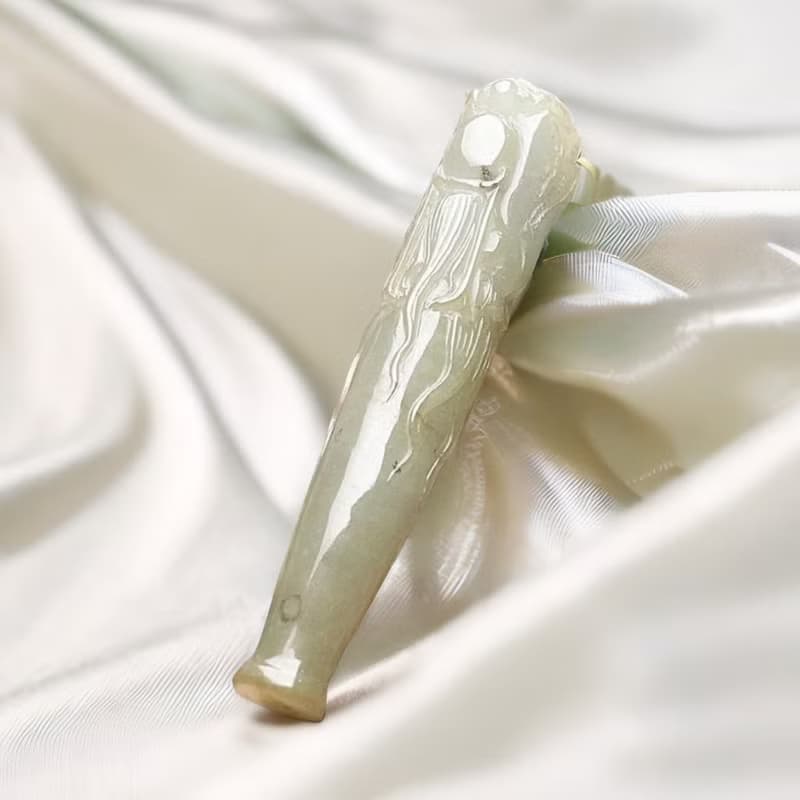 冰糯飄綠翡翠巧雕龍紋濾嘴煙斗 | 天然緬甸玉翡翠A貨 | 送禮