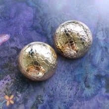 Vintage Jewelry 西洋古董飾品 半球狀 金屬皮紋 夾式耳環