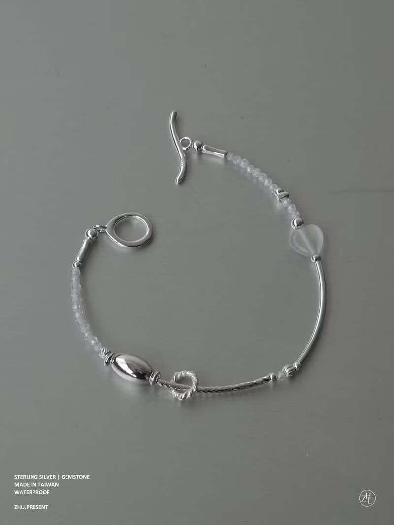 Zhu.handcrafted__透明意識__純銀/石膏石